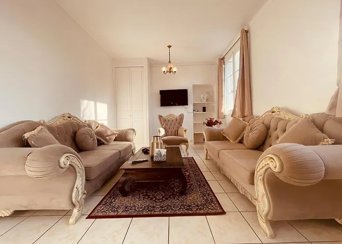 Maharaja - Grande Maison & Terrasse 滨海伊西尼